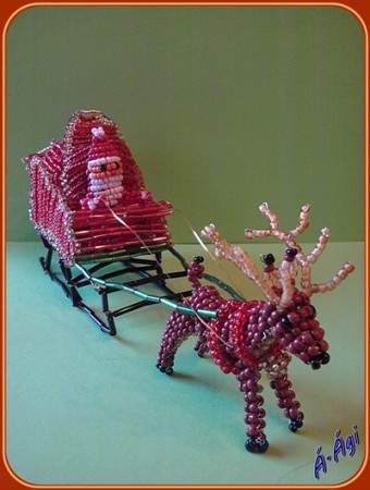 Mikulás szánnal, puttonnyal